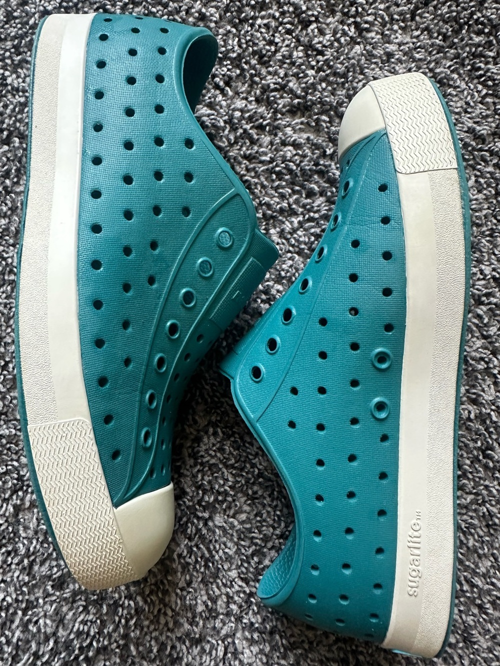 NATIVE Jefferson Sugarlite Slip-On Water Shoes Size 3 Youth Faded Glory Blue